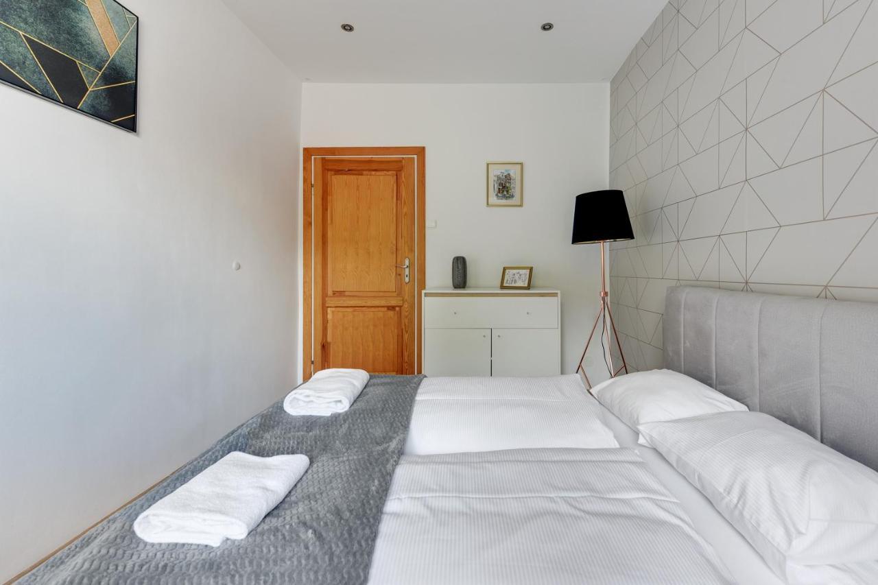 Stylowy Apartament 3City W Sopocie Z Trzema Sypialniami By Noclegi Renters ソポト エクステリア 写真